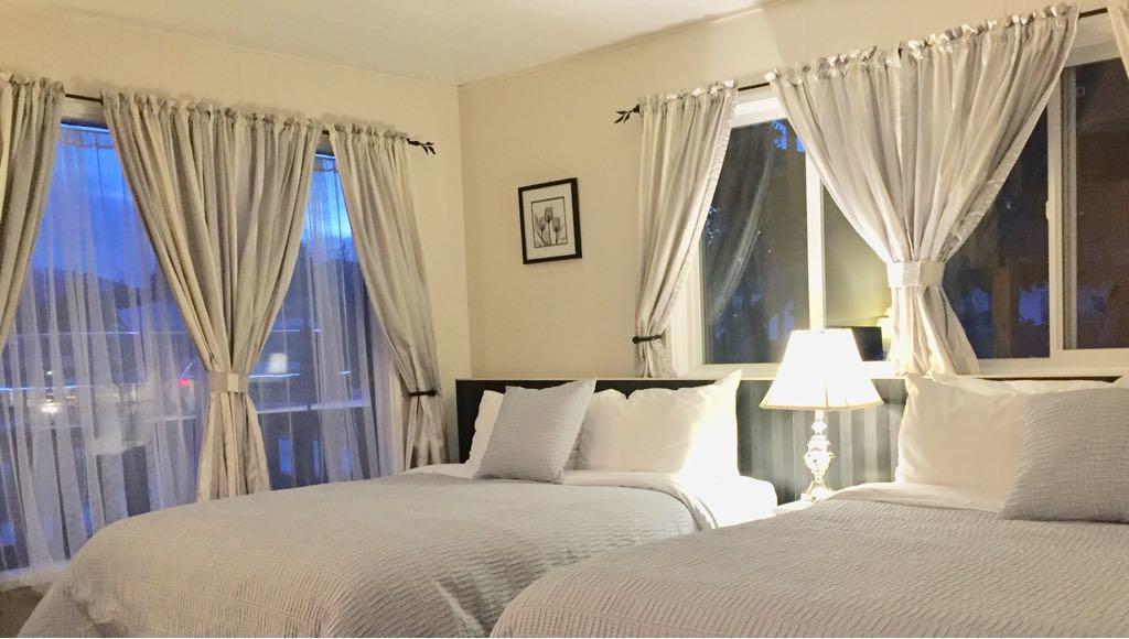 Piccadilly Motel Radium Hot Springs Εξωτερικό φωτογραφία